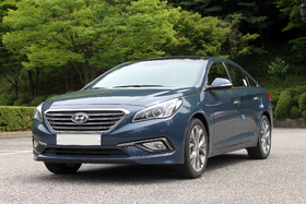 2017 hyundai sonata front-side.png